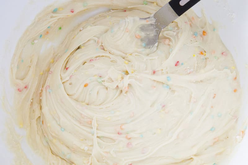 Confetti Sprinkle Cake Batter Brownies - these are ooey gooey good!