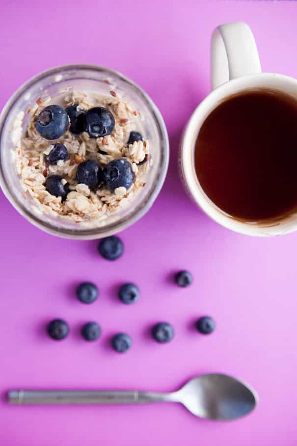 Blueberry Overnight Oats is a quick breakfast that’s waiting for you in the morning! Healthy ingredients include oats, blueberries, milk, maple syrup, flaxseeds and cinnamon!