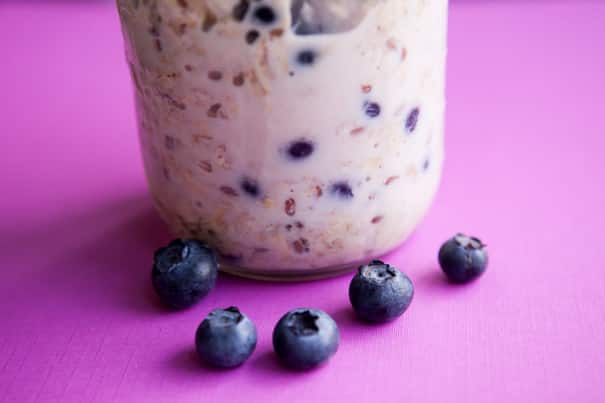 Blueberry Overnight Oats is a quick breakfast that’s waiting for you in the morning! Healthy ingredients include oats, blueberries, milk, maple syrup, flaxseeds and cinnamon!