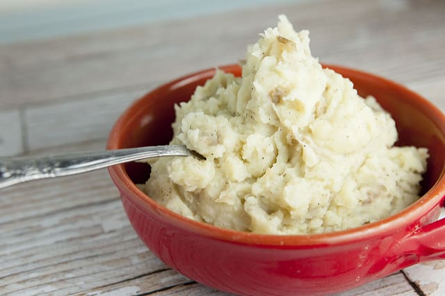 Creamy Garlic Dairy Free Mashed Potatoes No Milk Recipe