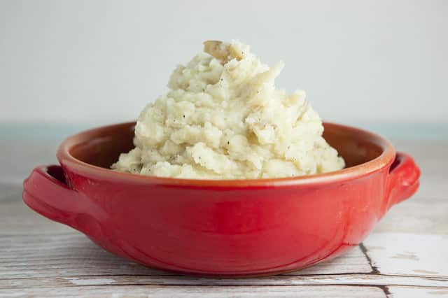 Creamy Garlic Dairy Free Mashed Potatoes, you won't believe how good these are!