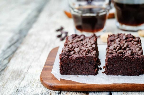 The BEST Black Bean Brownies recipe - healthy, vegan, gluten free and really easy to make! These moist brownies are made with canned black beans and peanut butter making them extra fudgy, I love how simple they are to make and how much kids and adults both love them! 