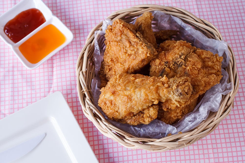 CRISPY chicken made with RANCH dip and baked in the oven! This easy Crispy Baked Ranch Chicken recipe only needs a few ingredients and makes a healthy dinner! Serve with a salad or some fresh vegetables on the side! I love making this recipe with chicken breasts and drumsticks so my entire family is happy!