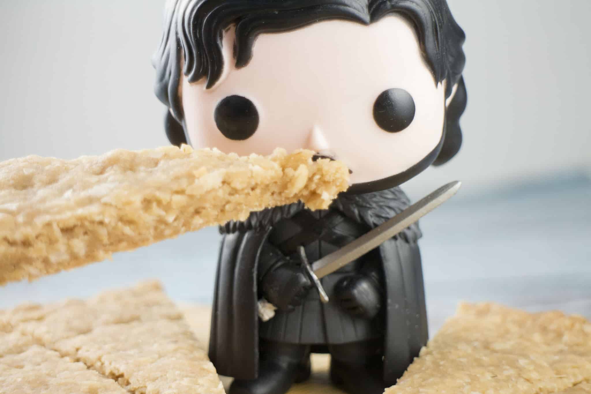 A Game of Thrones recipe for House Stark  - sweet oatcakes! Make this easy oat cake recipe while you're watching your favorite show!