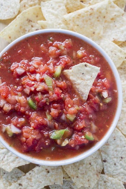 You can make this delicious salsa with canned diced tomatoes! Just add green peppers and onions! It's a great salsa that you can have ready in minutes!