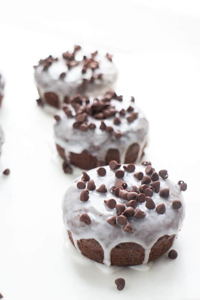 How to make Instant Coffee Chocolate Donuts with Vanilla Frosting! These donuts are delicious! Bonus how to recipe video included!