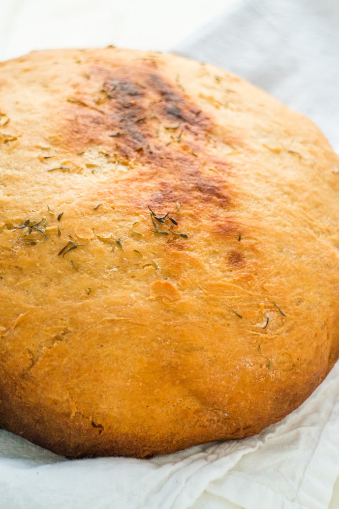 2 HOUR Crockpot Bread! This homemade bread is so EASY to make and has changed my life! Throw it in the crock pot and you will have soft, moist bread in 2 hours! This is the best bread to serve with creamy soups and casseroles, it tastes like Amish Sweet Bread!