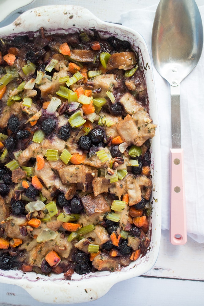 Blueberry Bread Stuffing! Traditional homemade vegetarian bread stuffing with sweet blueberries added in! This comes from a Grandma’s vintage cookbook, so you know it’s going to be the best! It’s easy to make and you can even make it ahead of time to freeze!