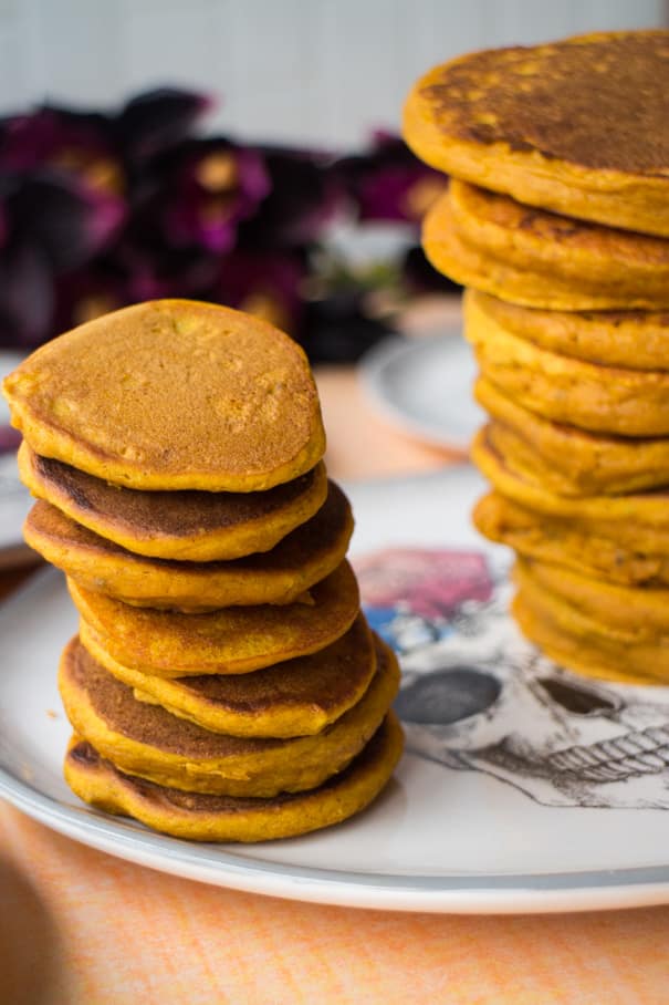 Pumpkin Baby Pancakes Recipe for babies, toddlers and parents!  This easy pancake recipe is great for baby led weaning for first foods!  These pumpkin pancakes are healthy and nutritious!  Serve for breakfast or dinner - freeze leftovers for busy mornings or daycare!