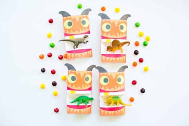 20 Crazy Easy Monster Crafts for Kids! Monster loving preschool toddlers and older kids will love these fun DIY crafts!  Even better for Mom - there's not too much cleanup involved! 