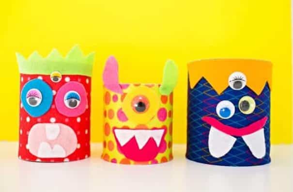 20 Crazy Easy Monster Crafts for Kids! Monster loving preschool toddlers and older kids will love these fun DIY crafts!  Even better for Mom - there's not too much cleanup involved! 