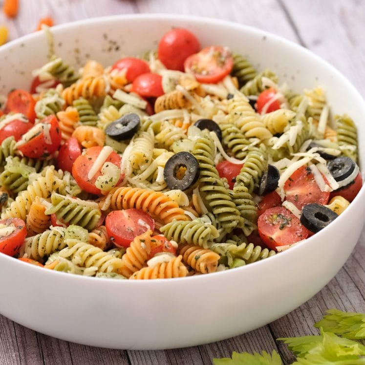 Tri Color Italian Pasta Salad - Easy Recipe with Italian Dressing and ...