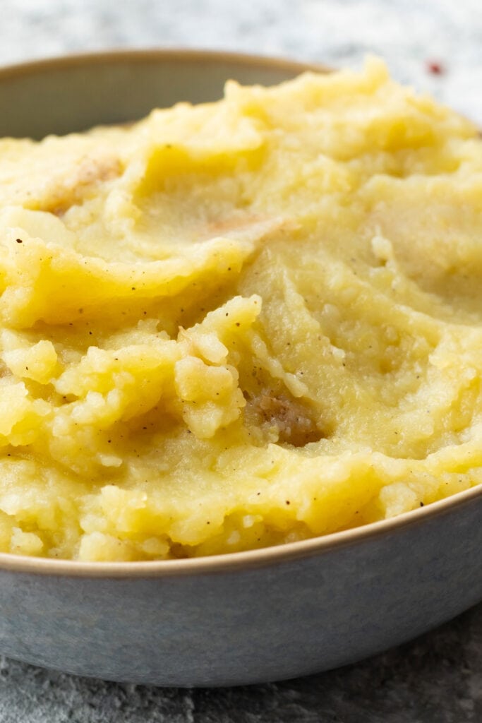 creamy dairy free mashed potatoes in bowl.