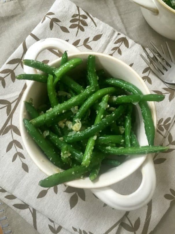 A collection of the Best 30 Green Bean Recipes using FRESH green beans!  Bookmark this page for your garden green beans!  Dishes include casseroles, salads, crockpot, Instant Pot, Roasted, Southern and Chinese recipes!