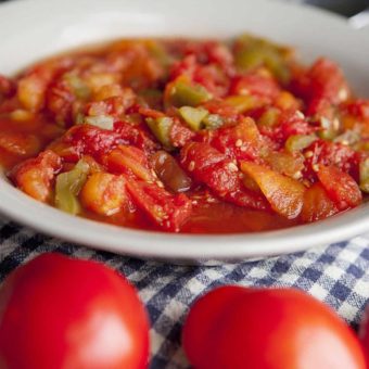 Tuna Cucumber Tomato Salad With Olive Oil Dressing