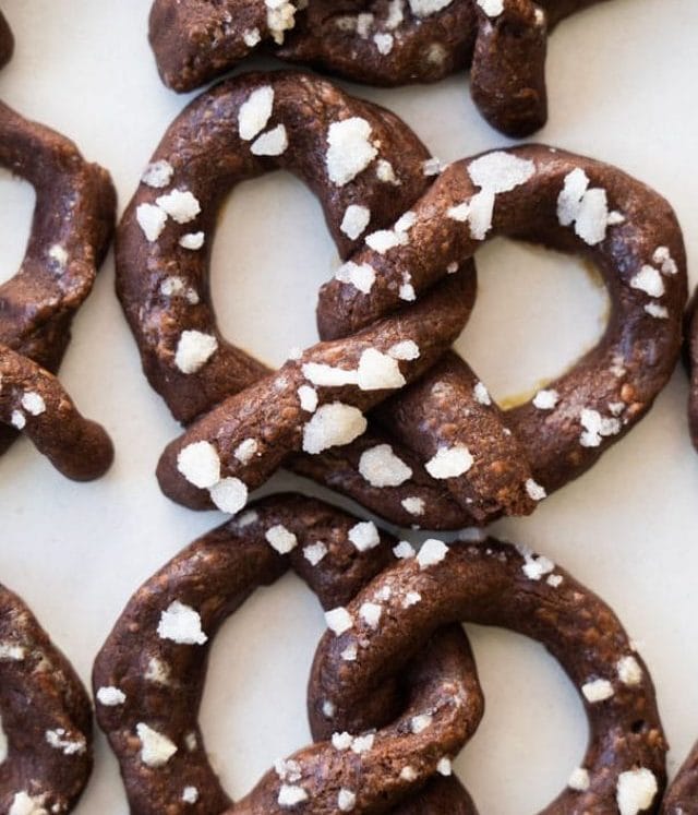 cropped-Chocolate-Pretzel-Cookies_16.jpg