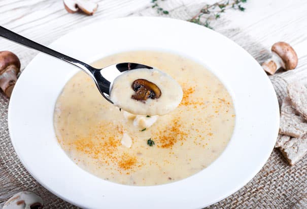 Keto Cream of Mushroom Soup recipe. This easy to make low carb recipe uses fresh mushrooms, heavy cream and cream cheese to make a delicious creamy bowl of soup!  