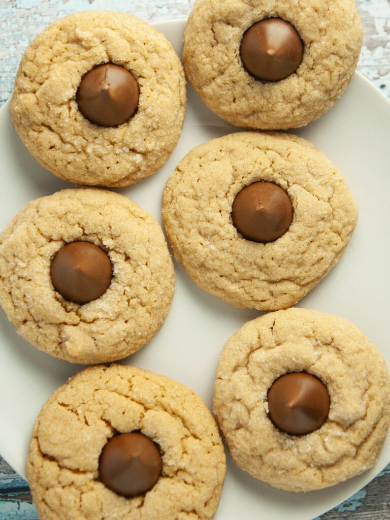 peanut butter blossoms on plate.