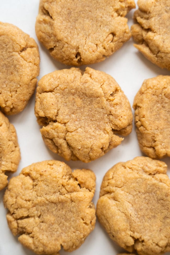No Flour Peanut Butter Cookies With 4 Ingredients Brooklyn Farm Girl