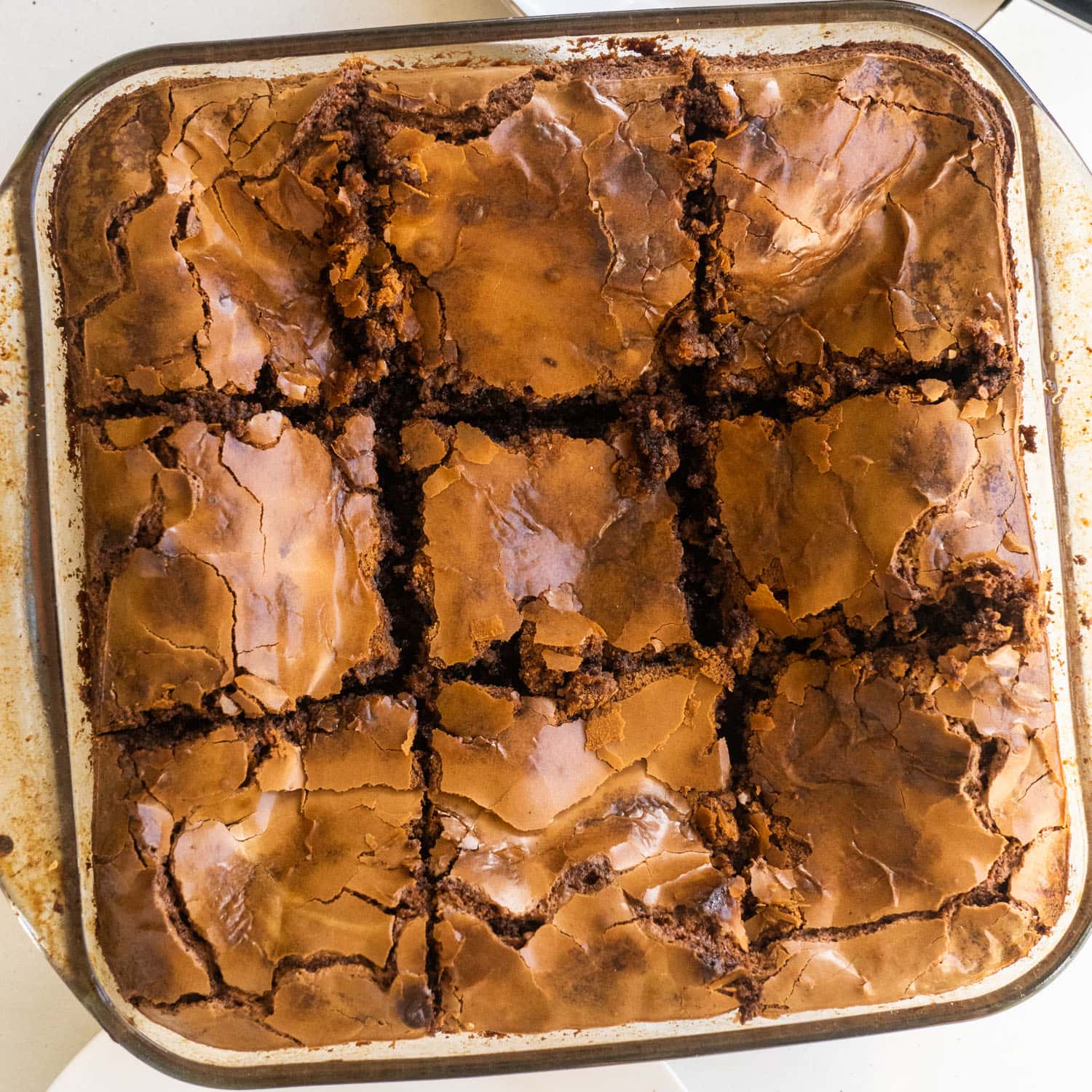 4 Ingredient Healthy Chocolate Cake (No Flour, Refined Sugar, Butter, or  Oil) - Kirbie's Cravings