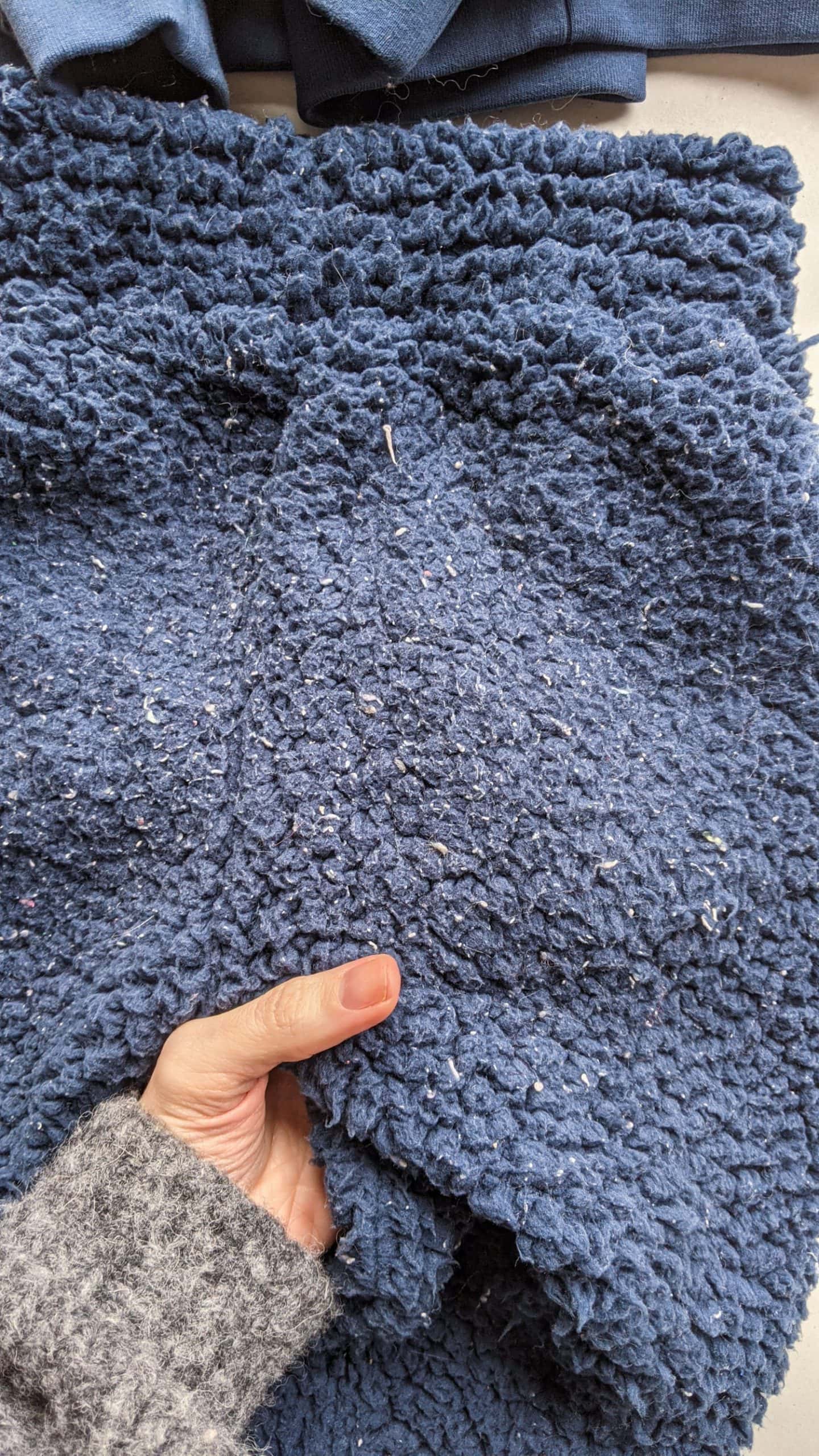 How to Remove Fuzzies from Sherpa Brooklyn Farm Girl