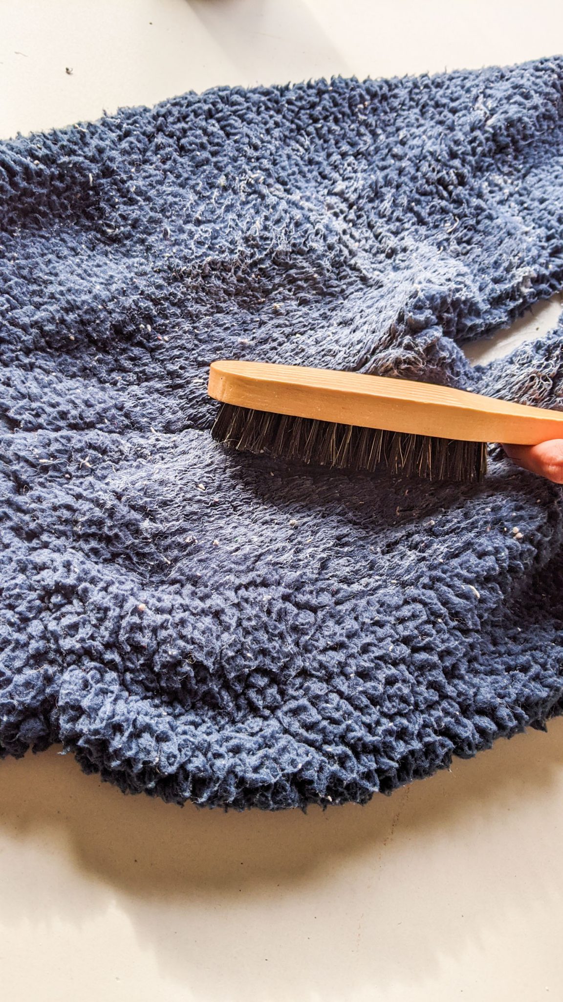 How to Remove Fuzzies from Sherpa Brooklyn Farm Girl