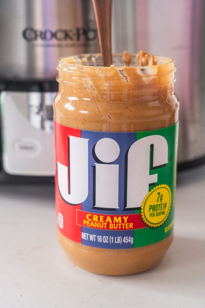 jar of jif peanut butter
