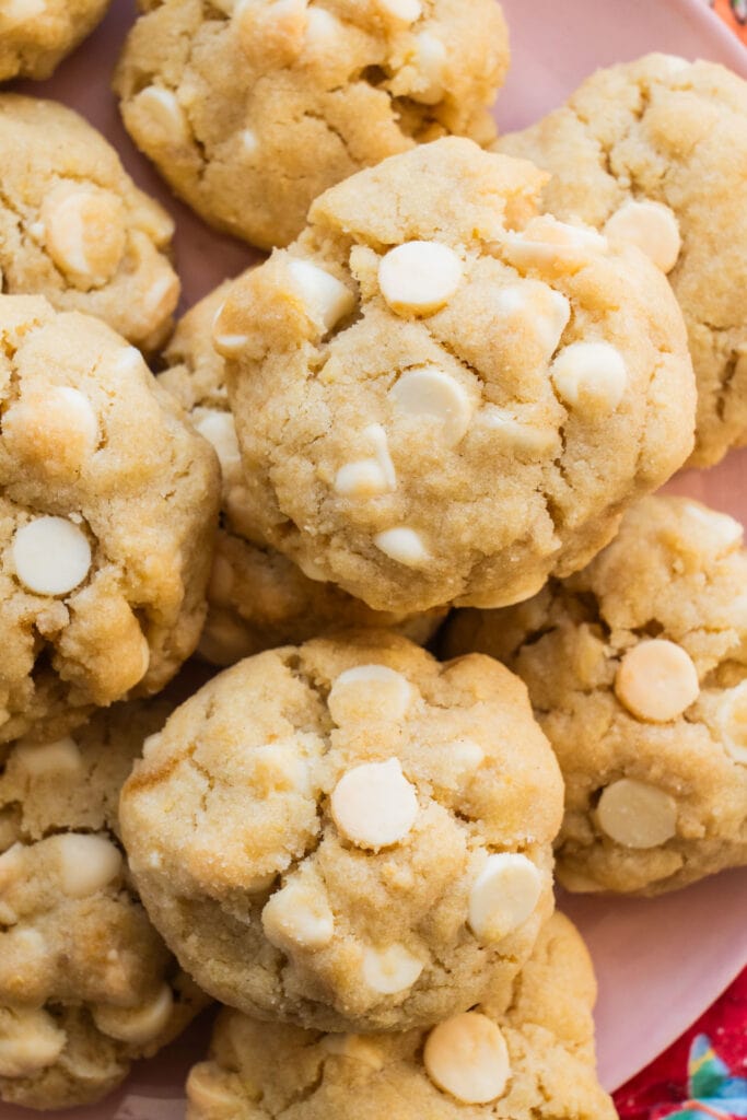 Chunky White Chocolate Chip Cookies made with bread flour that are chewy inside, crispy on the outside!  You're going to love the chocolate taste in each bite with light salt sprinkled on top. This simple recipe yields 2 dozen homemade cookies. This is one of my best cookie recipes - you must try them!