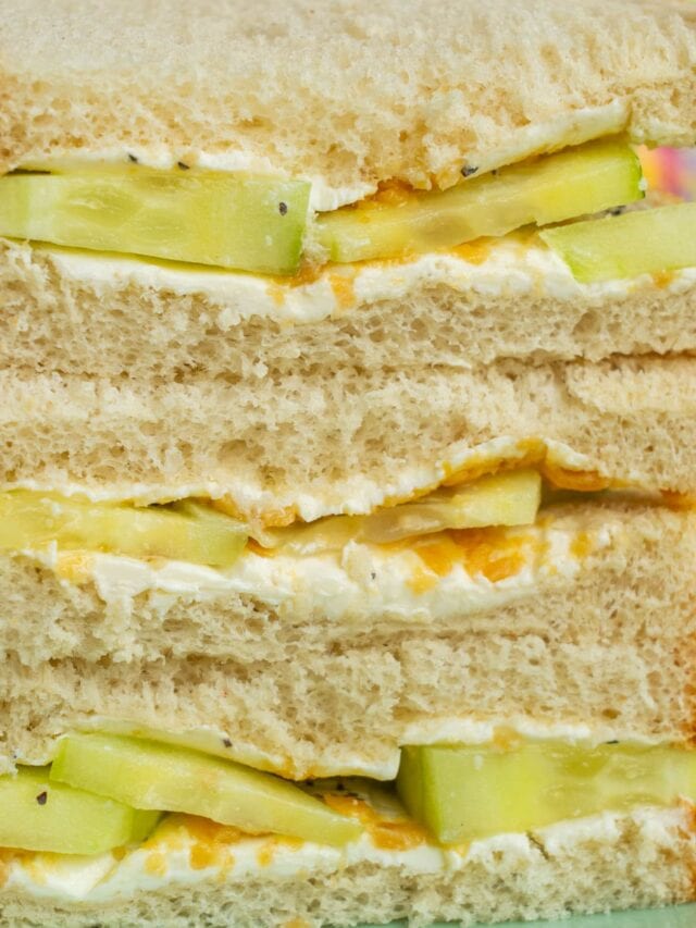 Cucumber and Cream Cheese Sandwich